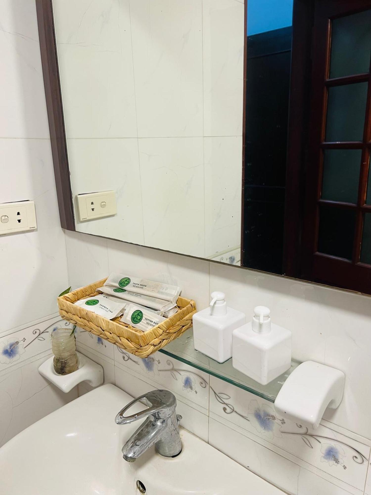 Lushstay Boho - Hanoi Train Station Екстериор снимка